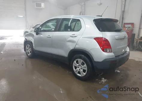 2016 Chevrolet Trax 1Ls z USA, uszkodzony, nr VIN KL7CJKSB1GB760082